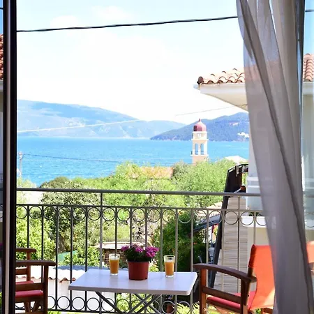 Apartament Angelos Karavomylos