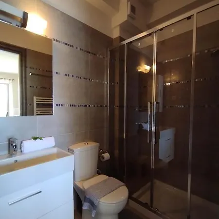 Angelos Apartment